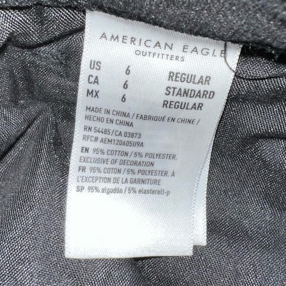 American Eagle Black Ripped Mom Jean - Picture 3 of 7